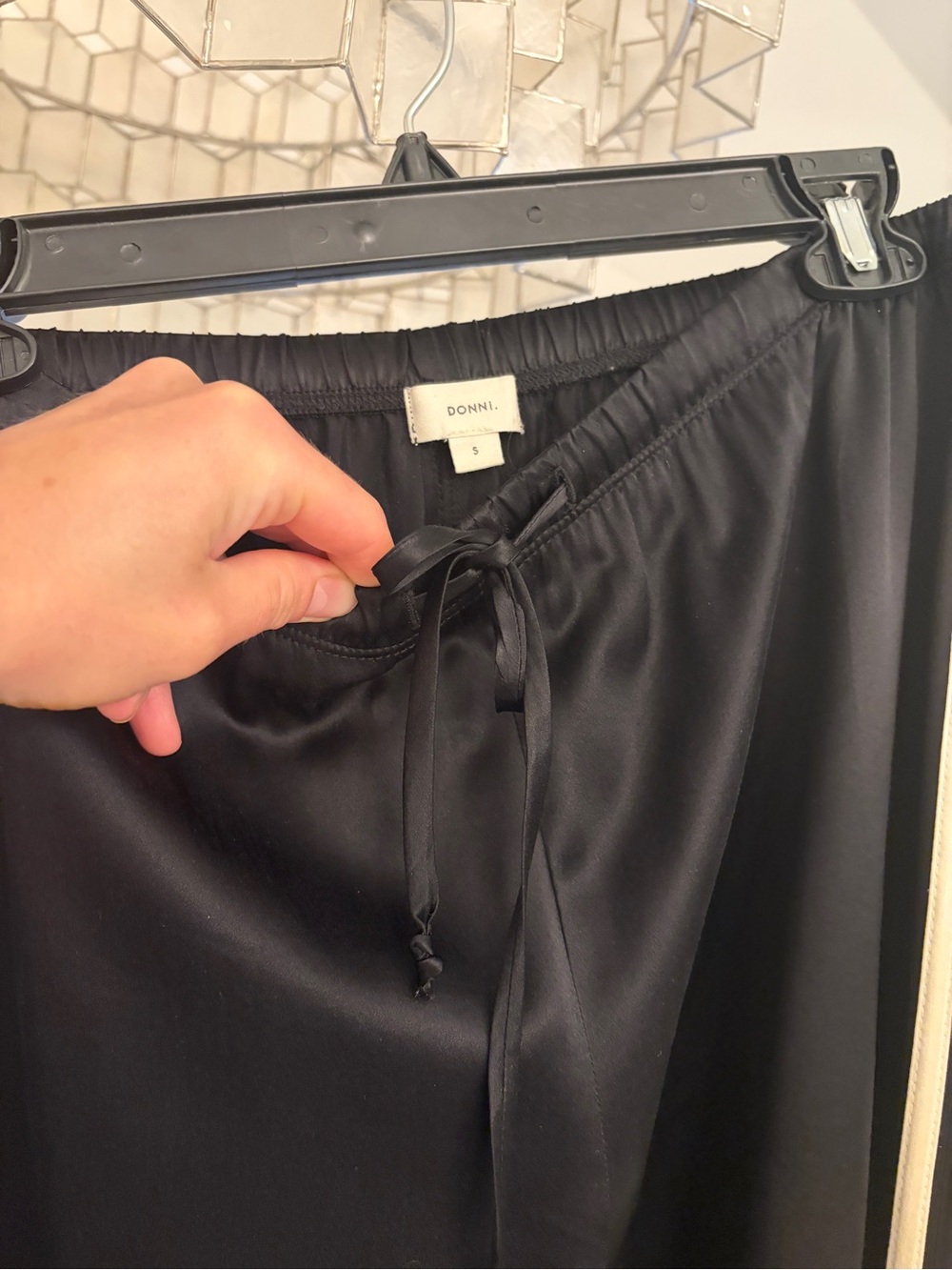 Donni The Silk Stripe Crop Pant in Jet (black) size small - Picture 7 of 8